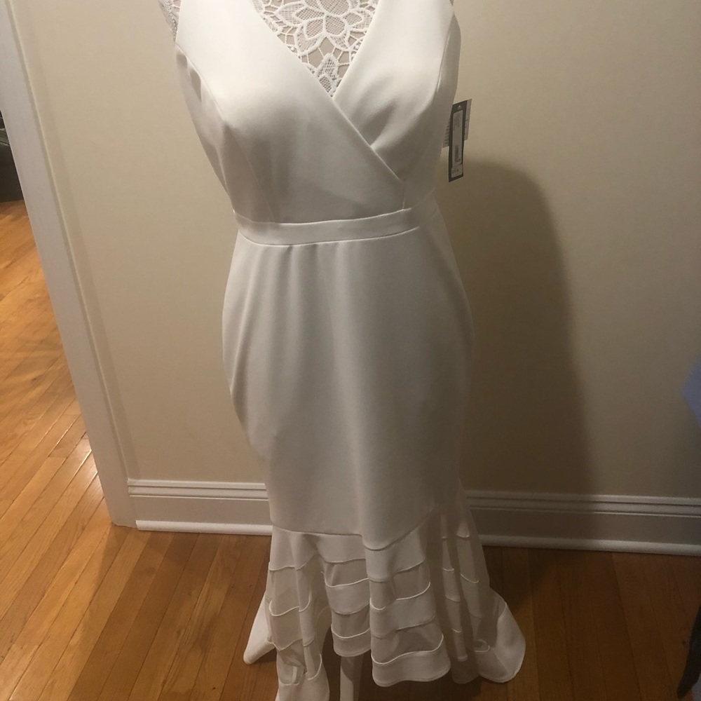 NWT elegant white designer dress